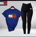Conjunto de camiseta y vaqueros