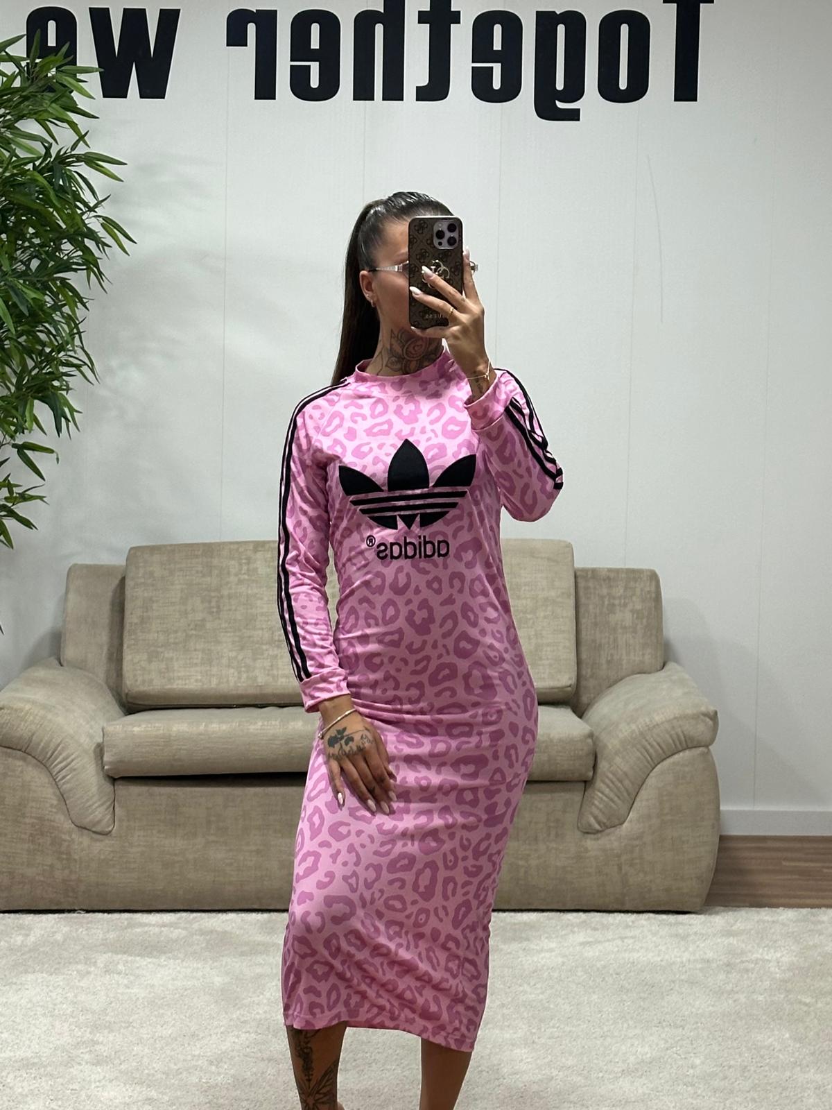 Vestido midi ajustado de manga larga con animal print