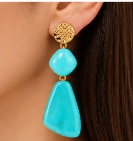 Pendientes en turquesa o beige
