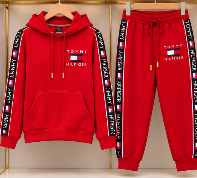 Lote de 20 Conjuntos Deportivos Unisex — Sudadera con Capucha y Pantalón de Chándal