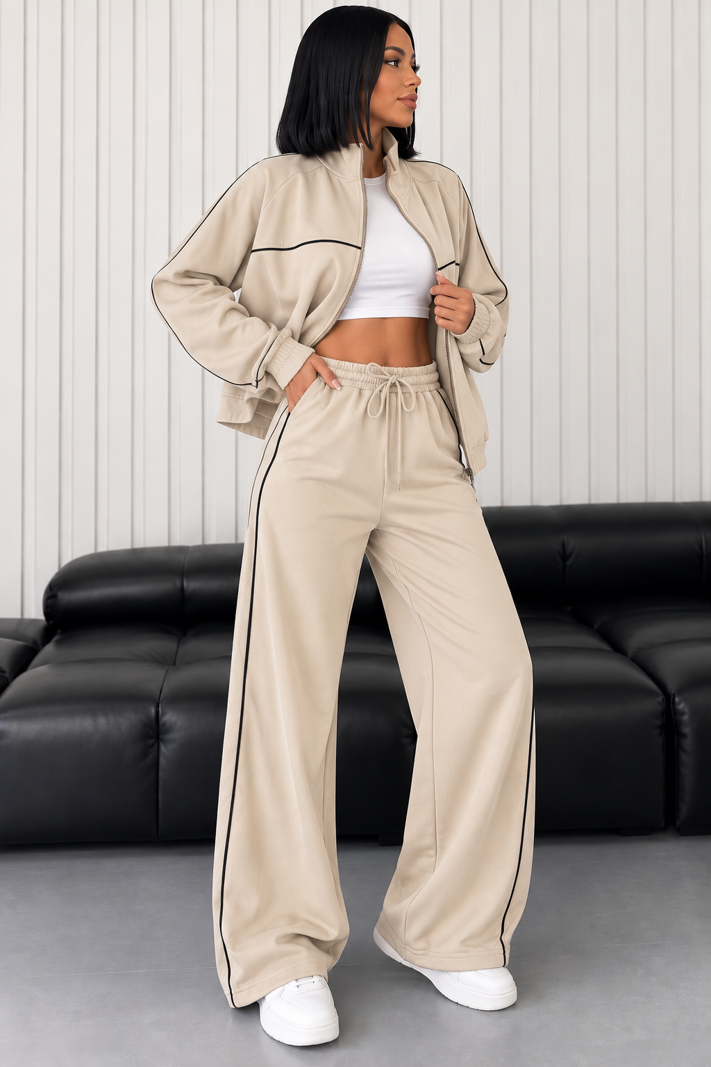 Conjunto deportivo de chaqueta y pantalón ancho a rayas